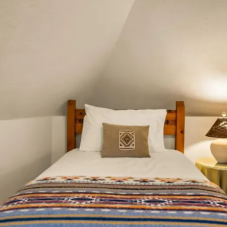 Tubac Country Inn